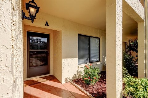 Condominio en venta en Palm Harbor, Florida, 2 dormitorios, 120.77 m2 № 1911442 - foto 2