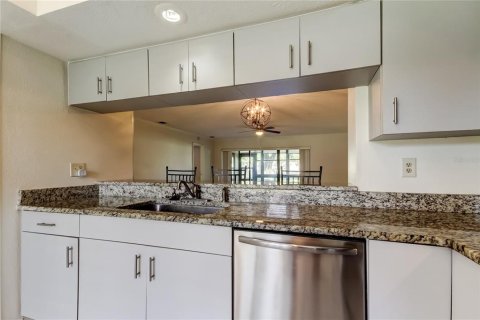 Condominio en venta en Palm Harbor, Florida, 2 dormitorios, 120.77 m2 № 1911442 - foto 20