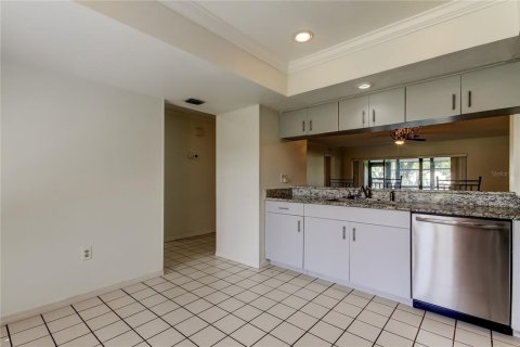 Condominio en venta en Palm Harbor, Florida, 2 dormitorios, 120.77 m2 № 1911442 - foto 16