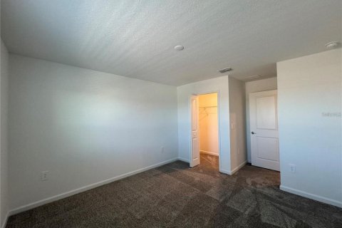 Townhouse in Winter Garden, Florida 4 bedrooms, 185.06 sq.m. № 1878144 - photo 10