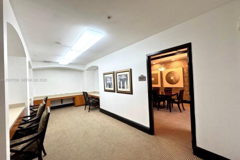Купить кондоминиум в Авентура, Флорида 2 спальни, 108.42м2, № 2090157 - фото 28