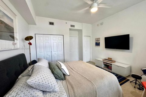 Купить кондоминиум в Авентура, Флорида 2 спальни, 108.42м2, № 2090157 - фото 16