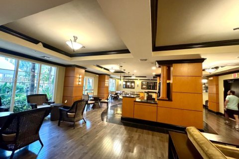 Купить кондоминиум в Авентура, Флорида 2 спальни, 108.42м2, № 2090157 - фото 30