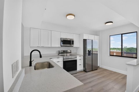Copropriété à louer à Delray Beach, Floride: 2 chambres, 114.27 m2 № 2422512 - photo 3