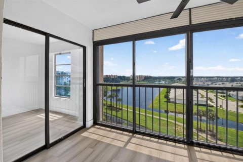 Condo à Delray Beach, Floride, 2 chambres  № 2422512
