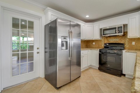 Villa ou maison à louer à Palm Beach Gardens, Floride: 2 chambres, 100.43 m2 № 2439356 - photo 11