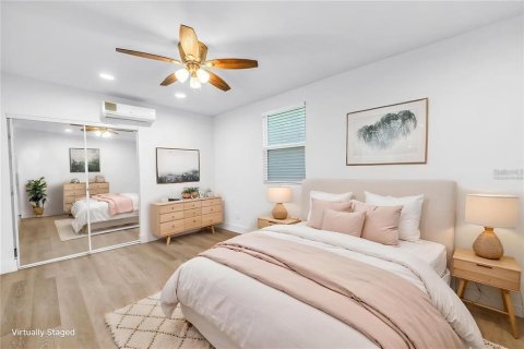 Propiedad comercial en venta en Saint Petersburg, Florida, 4 dormitorios, 237.64 m2 № 2156719 - foto 17