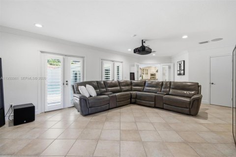 Купить виллу или дом в Пайнкрест, Флорида 5 спален, 439.61м2, № 2006184 - фото 24