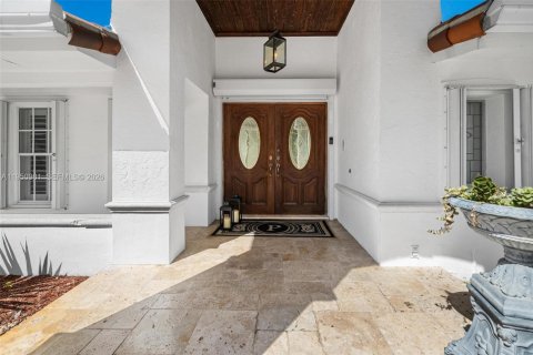 Купить виллу или дом в Пайнкрест, Флорида 5 спален, 439.61м2, № 2006184 - фото 4