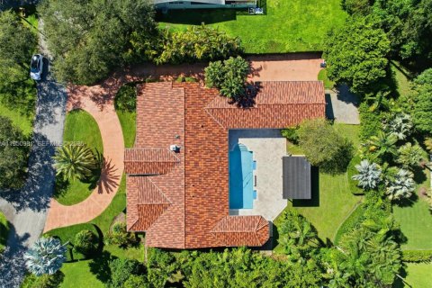 Купить виллу или дом в Пайнкрест, Флорида 5 спален, 439.61м2, № 2006184 - фото 3