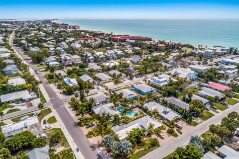Купить кондоминиум в Холмс-Бич, Флорида 3 комнаты, 84.54м2, № 1521101 - фото 4