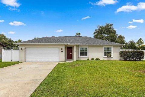 Casa en venta en Ocala, Florida, 3 dormitorios № 1993832 - foto 1