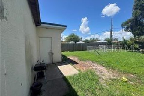 Villa ou maison à vendre à Port Charlotte, Floride: 3 chambres, 108.88 m2 № 1919715 - photo 15