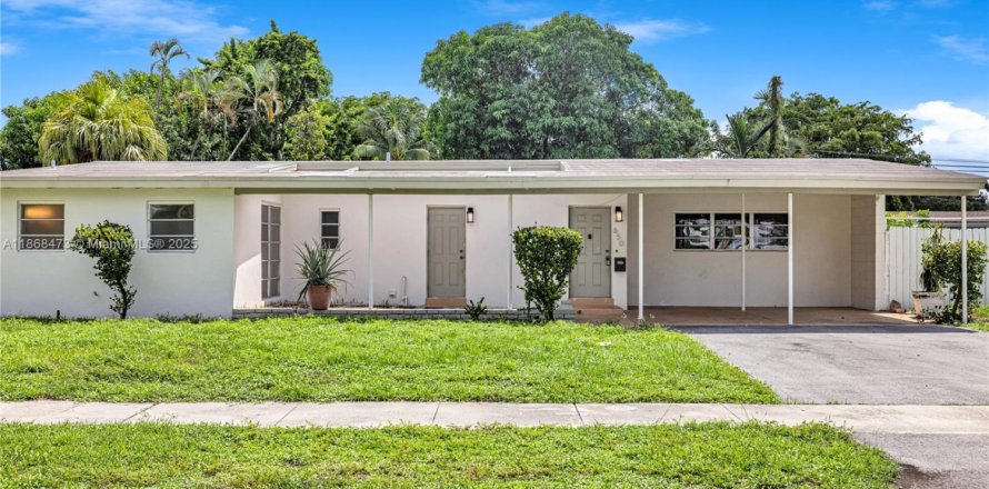 Casa en Miami, Florida 3 dormitorios, 127.55 m2 № 1925575
