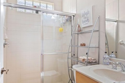 Купить виллу или дом в Норт-Порт, Флорида 8 комнат, 182.37м2, № 2334212 - фото 28
