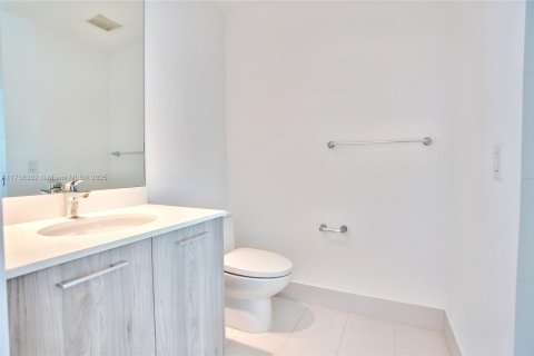 Condominio en venta en Miami, Florida, 1 dormitorio, 57.41 m2 № 1985079 - foto 8
