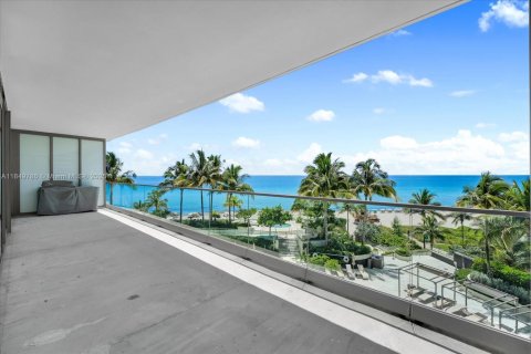 Condo in Sunny Isles Beach, Florida, 4 bedrooms  № 1887219 - photo 19