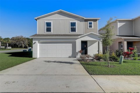House in Haines City, Florida 3 bedrooms, 144.65 sq.m. № 2207355 - photo 7