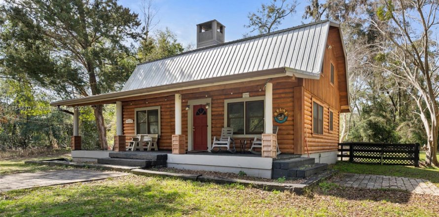 Casa en Gainesville, Florida 2 dormitorios, 152.73 m2 № 1983635