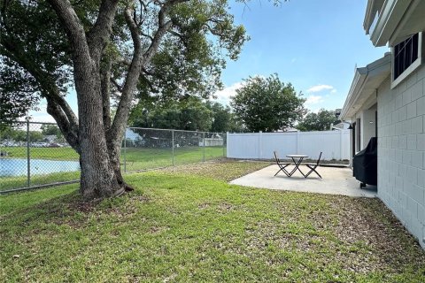 Casa en alquiler en Orlando, Florida, 3 dormitorios, 125.6 m2 № 1820598 - foto 20