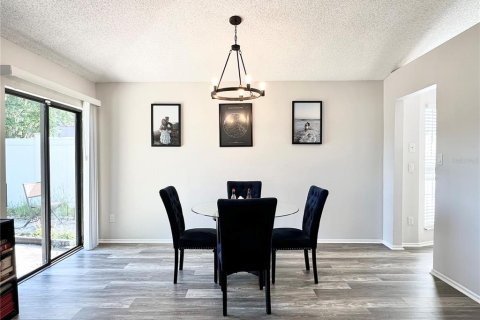 Casa en alquiler en Orlando, Florida, 3 dormitorios, 125.6 m2 № 1820598 - foto 5