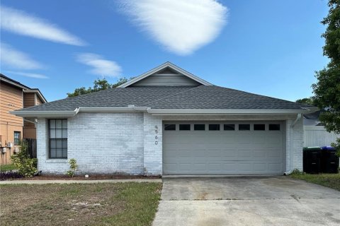 Casa en alquiler en Orlando, Florida, 3 dormitorios, 125.6 m2 № 1820598 - foto 1