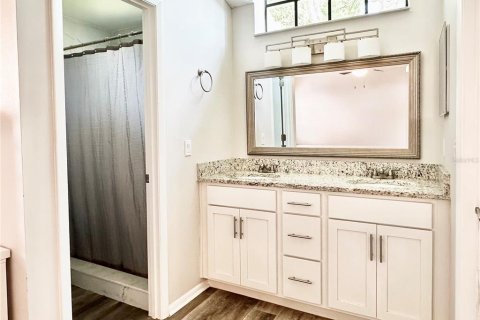 Casa en alquiler en Orlando, Florida, 3 dormitorios, 125.6 m2 № 1820598 - foto 16