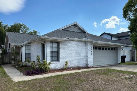 Casa en alquiler en Orlando, Florida, 3 dormitorios, 125.6 m2 № 1820598 - foto 2