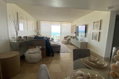 Купить кондоминиум в Майами-Бич, Флорида 1 спальня, 69.31м2, № 1995891 - фото 5