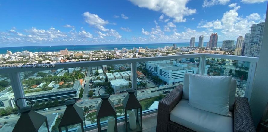 Кондоминиум с 1 спальней в Майами-Бич, Флорида № 1995891