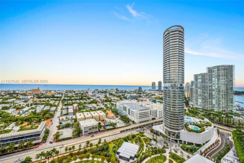 Copropriété à vendre à Miami Beach, Floride: 1 chambre, 69.31 m2 № 1995891 - photo 25
