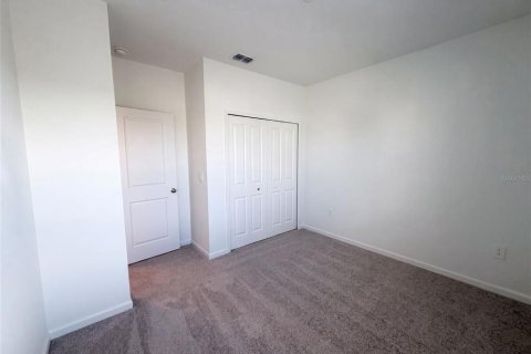 Touwnhouse à vendre à Apopka, Floride: 3 chambres, 163.04 m2 № 2305136 - photo 15