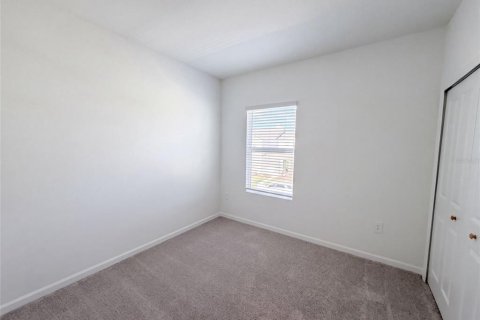 Touwnhouse à vendre à Apopka, Floride: 3 chambres, 163.04 m2 № 2305136 - photo 16