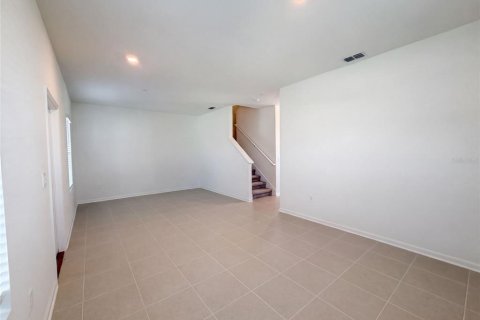 Touwnhouse à vendre à Apopka, Floride: 3 chambres, 163.04 m2 № 2305136 - photo 8