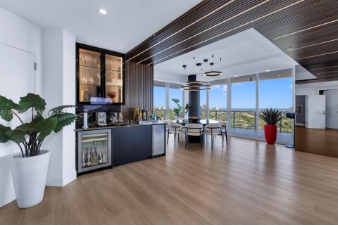 Condo in Fort Lauderdale, Florida, 4 bedrooms  № 2082120 - photo 22