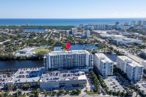 Condo in Fort Lauderdale, Florida, 4 bedrooms  № 2082120 - photo 4