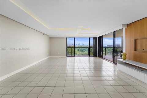 Copropriété à vendre à Miami, Floride: 3 chambres, 163.42 m2 № 1711934 - photo 7