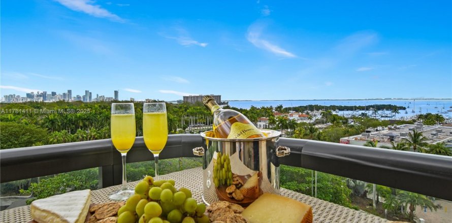 Condo à Miami, Floride, 3 chambres № 1711934
