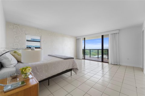 Copropriété à vendre à Miami, Floride: 3 chambres, 163.42 m2 № 1711934 - photo 14