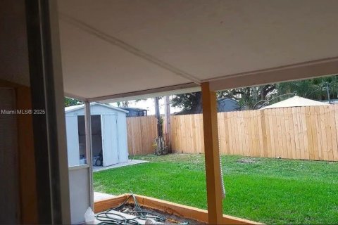 Купить виллу или дом в Холливуд, Флорида 3 спальни, 130.34м2, № 1967736 - фото 10