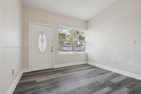 Купить виллу или дом в Вест-Парк, Флорида 4 спальни, 143.53м2, № 1854900 - фото 6