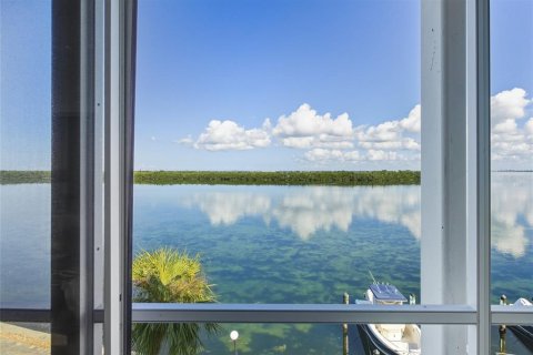 Condo in Longboat Key, Florida, 2 bedrooms № 2121363
