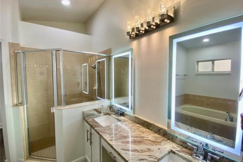 Villa ou maison à louer à Orlando, Floride: 4 chambres, 154.68 m2 № 2116294 - photo 18