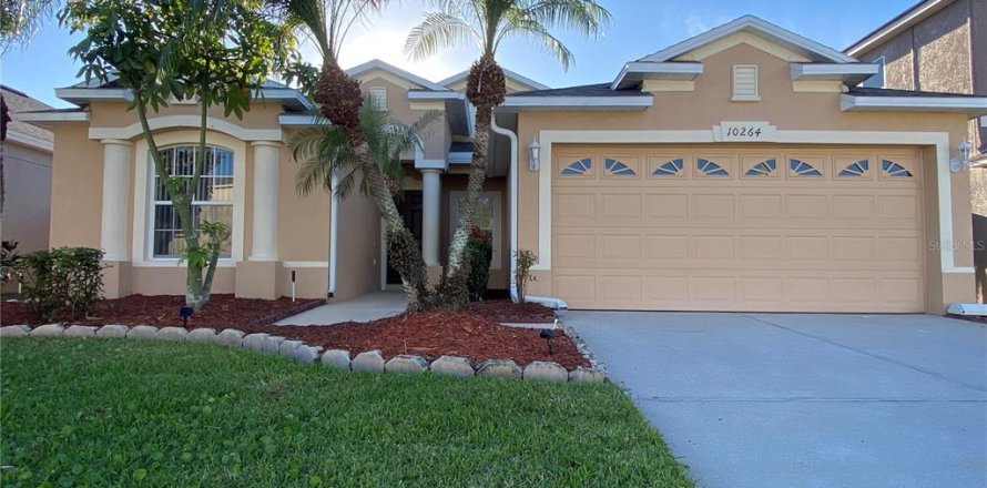 Villa ou maison à Orlando, Floride 4 chambres, 154.68 m2 № 2116294