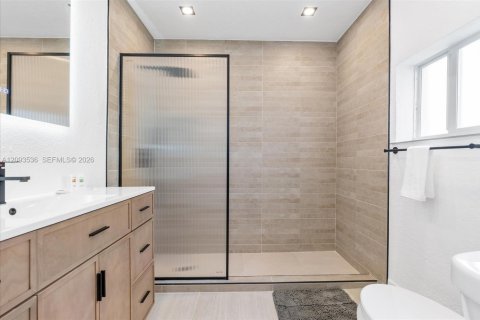 Villa ou maison à louer à Miami, Floride: 3 chambres, 139.35 m2 № 2384658 - photo 22