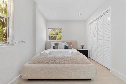 Villa ou maison à louer à Miami, Floride: 3 chambres, 139.35 m2 № 2384658 - photo 20