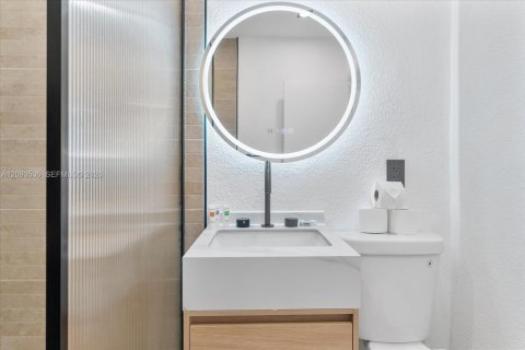 Villa ou maison à louer à Miami, Floride: 3 chambres, 139.35 m2 № 2384658 - photo 16