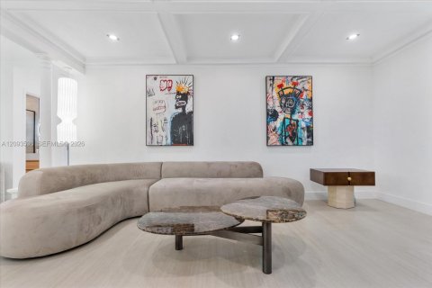 Villa ou maison à louer à Miami, Floride: 3 chambres, 139.35 m2 № 2384658 - photo 14