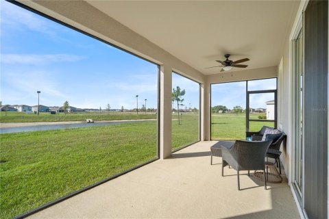 Villa ou maison à louer à San Antonio, Floride: 4 chambres, 189.99 m2 № 2114174 - photo 28
