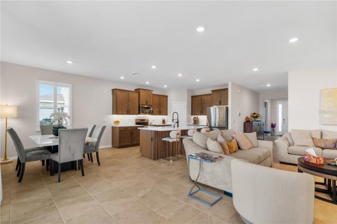 Villa ou maison à louer à San Antonio, Floride: 4 chambres, 189.99 m2 № 2114174 - photo 12